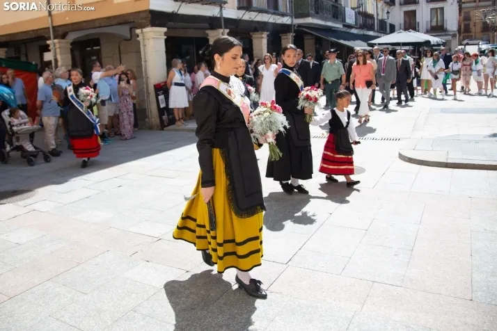 Ofrenda Floral a la Virgen del Espino