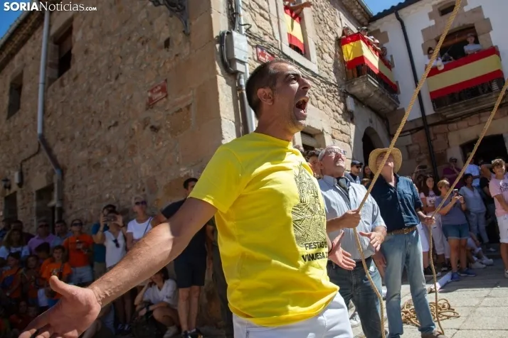 Vinuesa inicia sus fiestas con la Pingada del Mayo