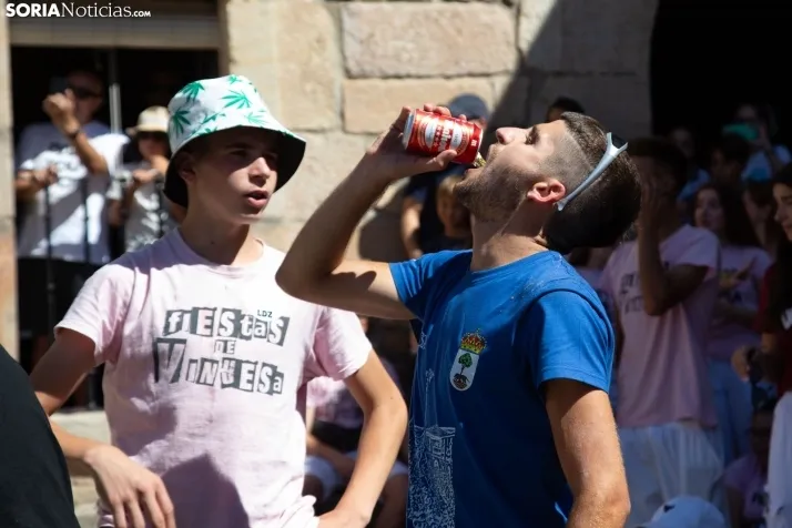 Vinuesa inicia sus fiestas con la Pingada del Mayo