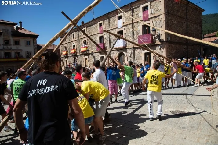 Vinuesa inicia sus fiestas con la Pingada del Mayo