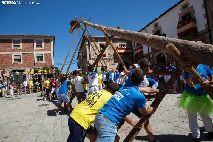 Vinuesa inicia sus fiestas con la Pingada del Mayo