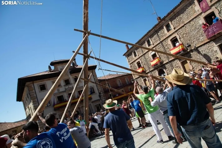 Vinuesa inicia sus fiestas con la Pingada del Mayo