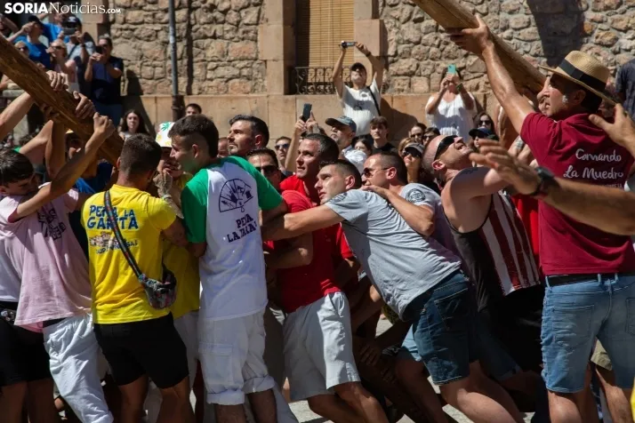 Vinuesa inicia sus fiestas con la Pingada del Mayo