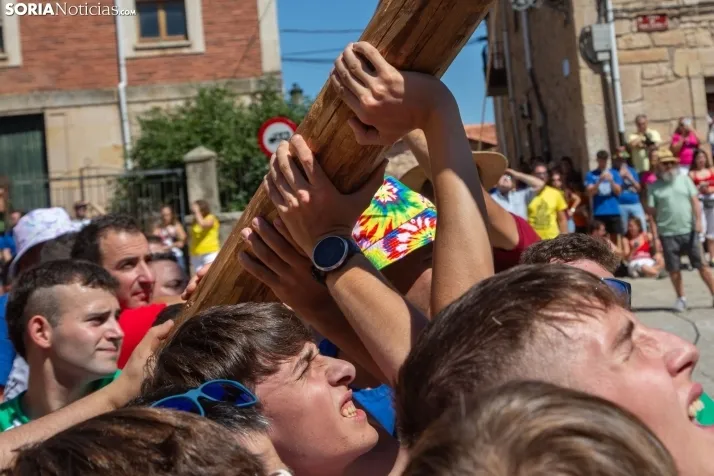 Vinuesa inicia sus fiestas con la Pingada del Mayo