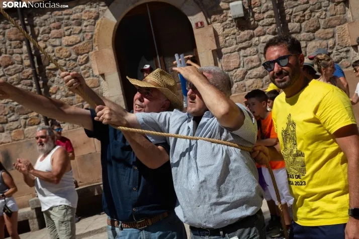 Vinuesa inicia sus fiestas con la Pingada del Mayo