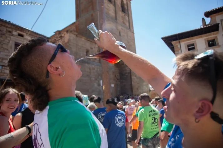 Vinuesa inicia sus fiestas con la Pingada del Mayo