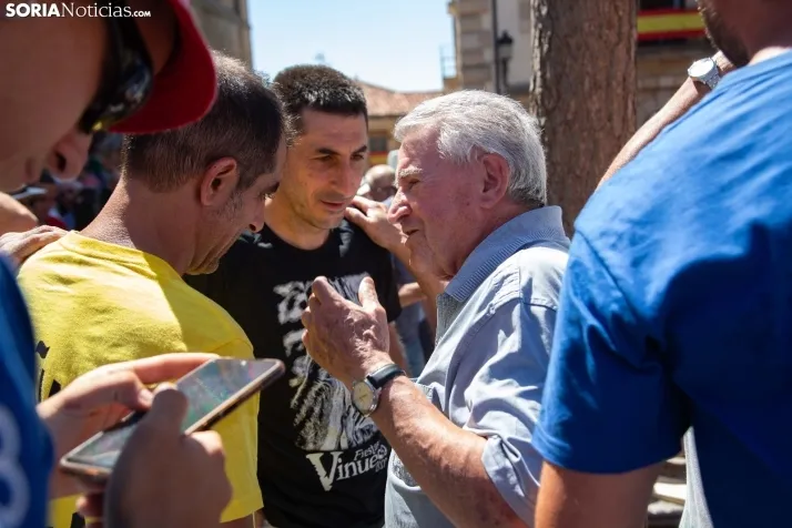 Vinuesa inicia sus fiestas con la Pingada del Mayo