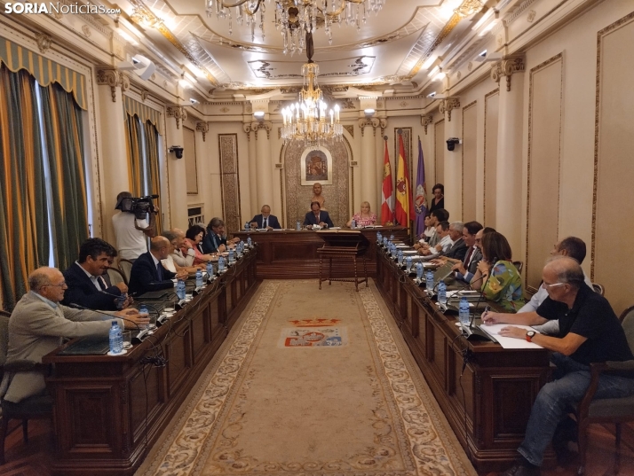 La Diputación de Soria libera a 6 políticos y crea una nueva estructura para Presidencia