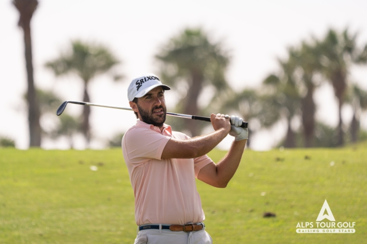 Daniel Berná garantiza su presencia en la final del Alps Tour