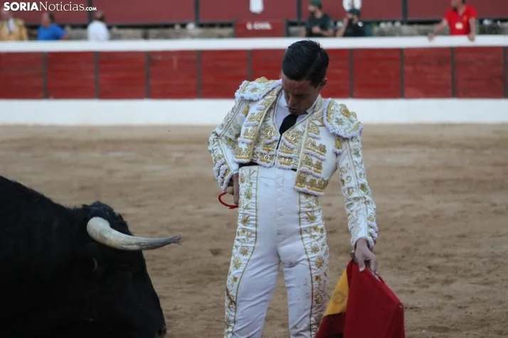 Corrida del 16 de agosto en El Burgo.