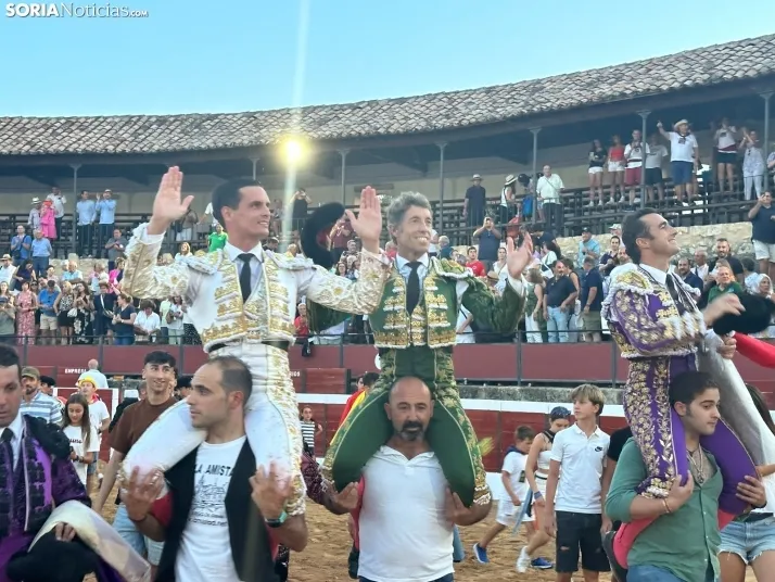 Corrida del 16 de agosto en El Burgo.