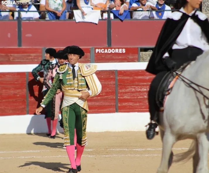 Corrida del 16 de agosto en El Burgo.
