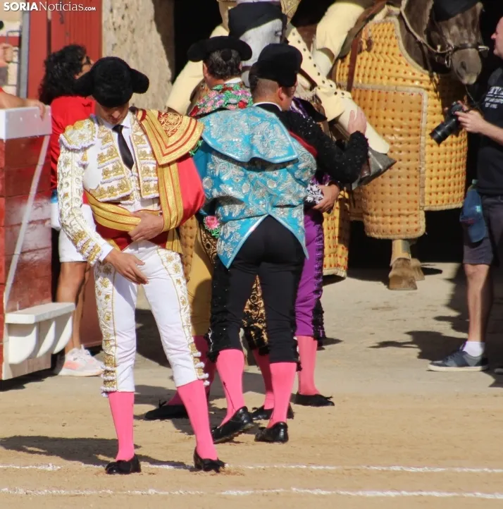 Corrida del 16 de agosto en El Burgo.