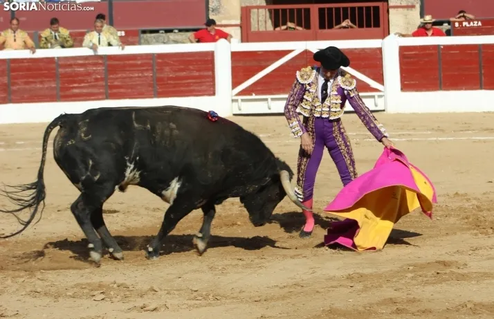 Corrida del 16 de agosto en El Burgo.