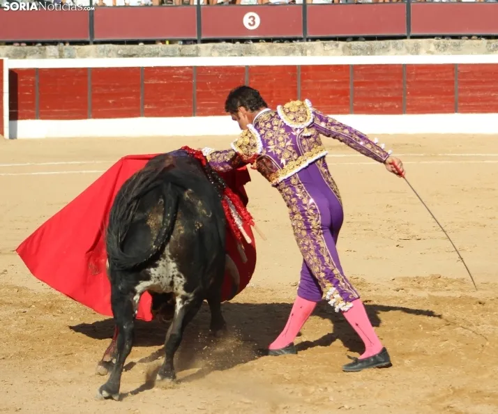 Corrida del 16 de agosto en El Burgo.