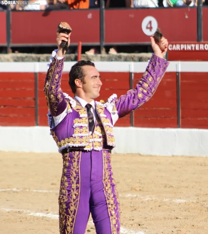 Corrida del 16 de agosto en El Burgo.