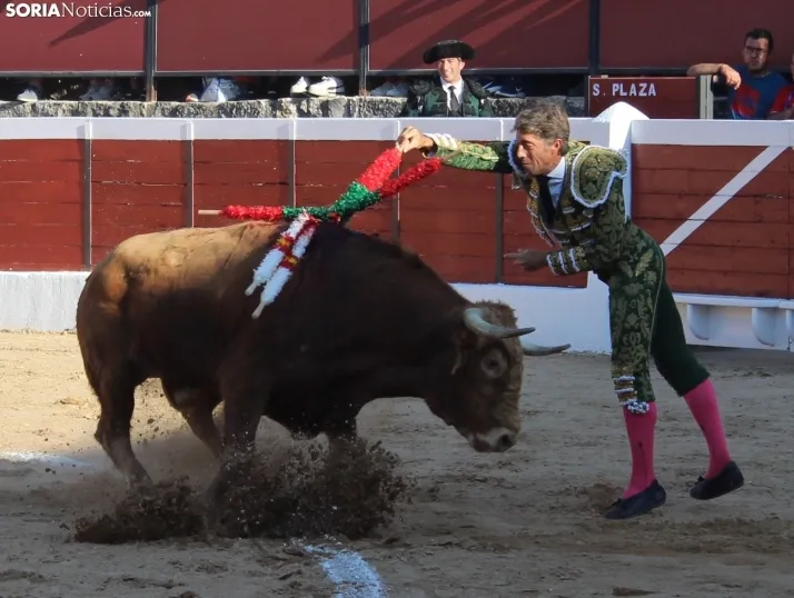 Corrida del 16 de agosto en El Burgo.