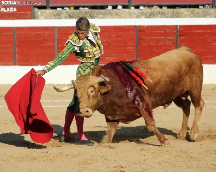 Corrida del 16 de agosto en El Burgo.