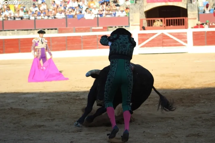 Corrida del 16 de agosto en El Burgo.
