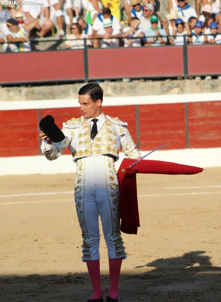 Corrida del 16 de agosto en El Burgo.