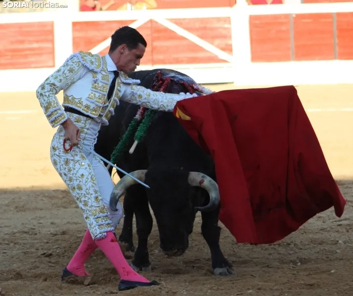 Corrida del 16 de agosto en El Burgo.