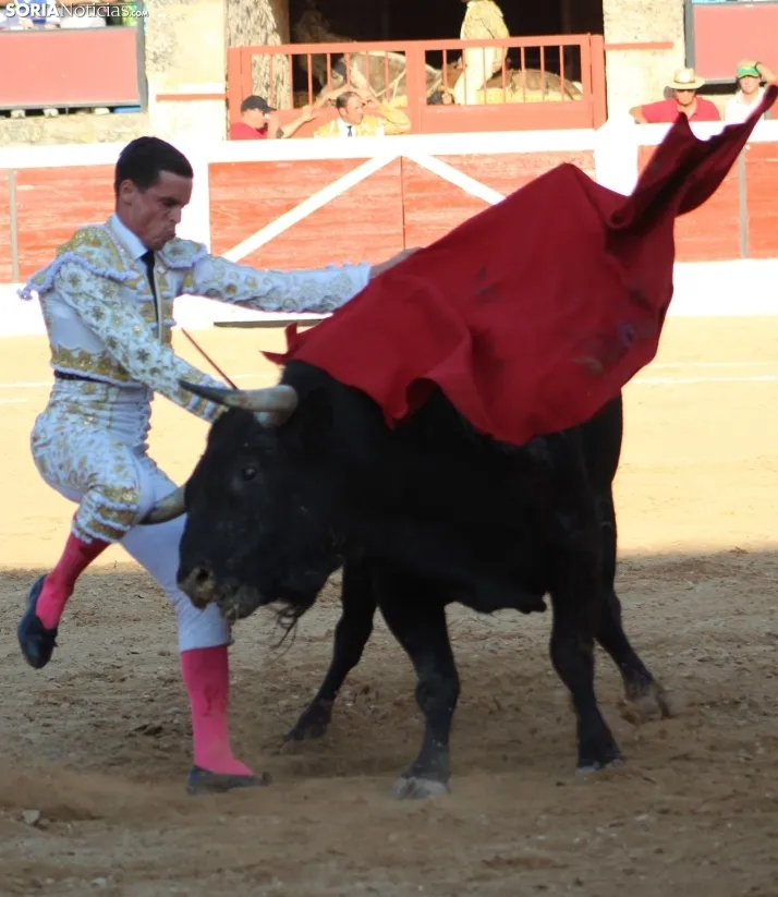 Corrida del 16 de agosto en El Burgo.