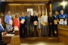 Foto 26 - Fotos: Entrega de medallas y condecoraciones a los polic&iacute;as locales de Soria
