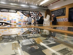 Inauguración de la exposición 'El Collado, un paseo comercial a pie de calle'. /SN