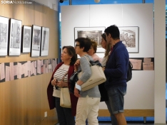 Inauguración de la exposición 'El Collado, un paseo comercial a pie de calle'. /SN