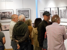 Inauguración de la exposición 'El Collado, un paseo comercial a pie de calle'. /SN