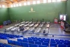 Fotos: Turistas de todo el mundo y visontinos se reúnen en Vinuesa en las horas previas a La Vuelta