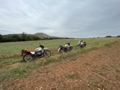 Foto 3 - Im&aacute;genes: 30 BMWs cl&aacute;sicas realizan una inolvidable ruta por Soria y La Rioja