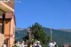 Procesión de San Miguel en Duruelo de la Sierra. 
