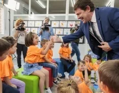 Mañueco en Soria durante el inicio del curso escolar. 