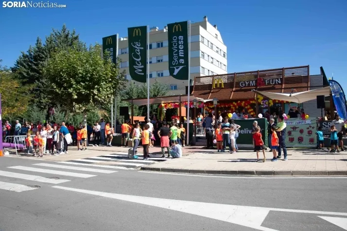 Deporte solidario en Camaretas McDonald's