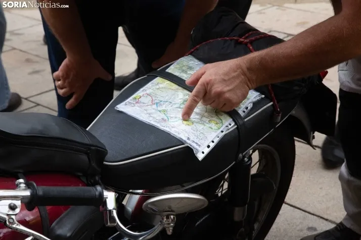 Concentración de Motos Antiguas en El Burgo