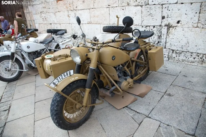 Concentración de Motos Antiguas en El Burgo