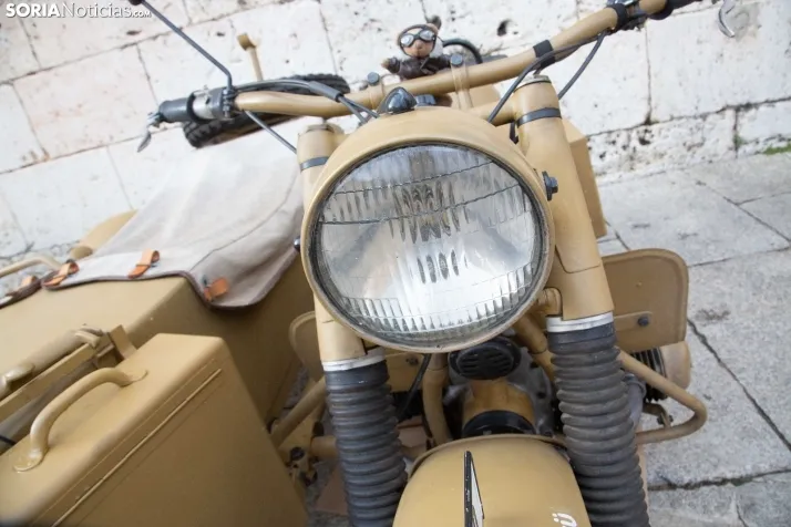 Concentración de Motos Antiguas en El Burgo