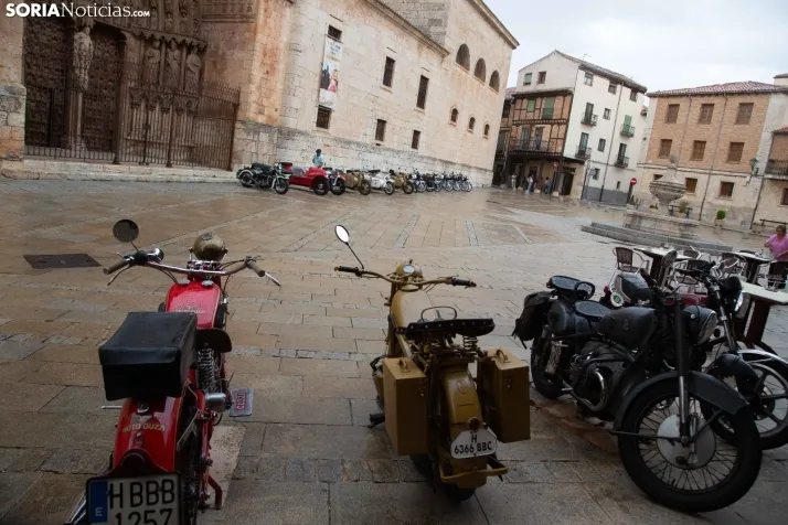 Concentración de Motos Antiguas en El Burgo