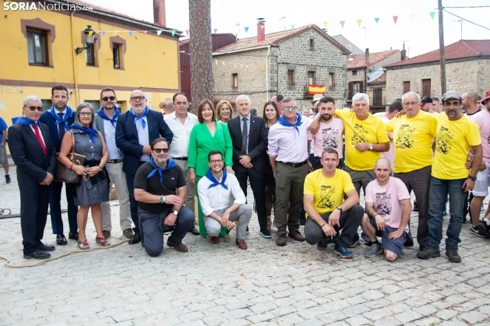 Mayo y pregón de las fiestas de Duruelo
