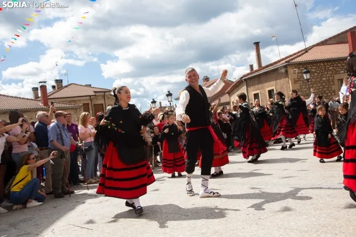 Mayo y pregón de las fiestas de Duruelo