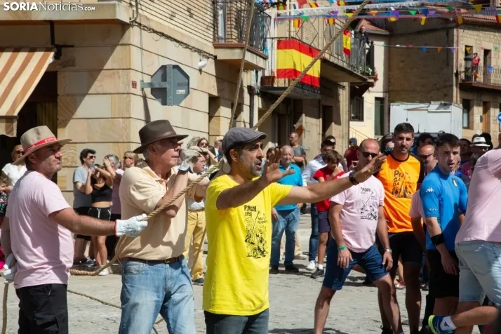 Mayo y pregón de las fiestas de Duruelo
