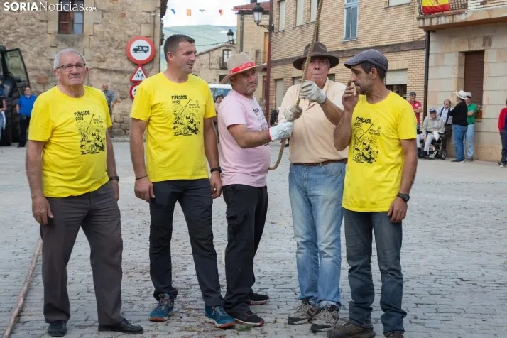 Mayo y pregón de las fiestas de Duruelo