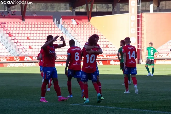 Numancia va Atlético Paso