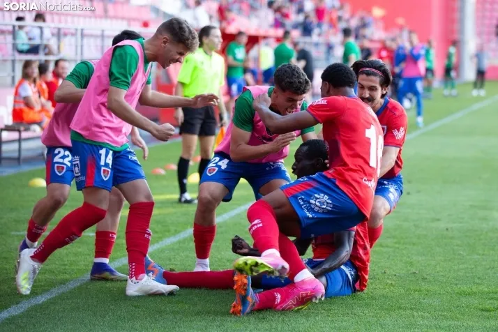 Numancia va Atlético Paso