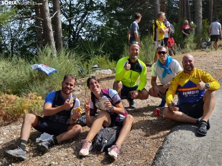 La Vuelta Ciclista en la Laguna Negra