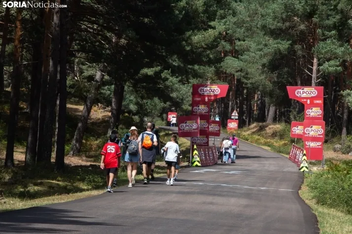 La Vuelta Ciclista en la Laguna Negra