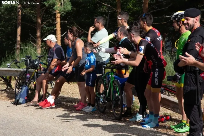 La Vuelta Ciclista en la Laguna Negra