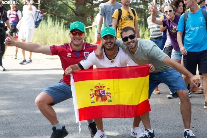 La Vuelta Ciclista en la Laguna Negra