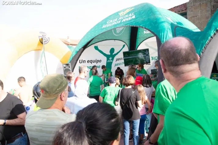 La Vuelta Ciclista en la Laguna Negra